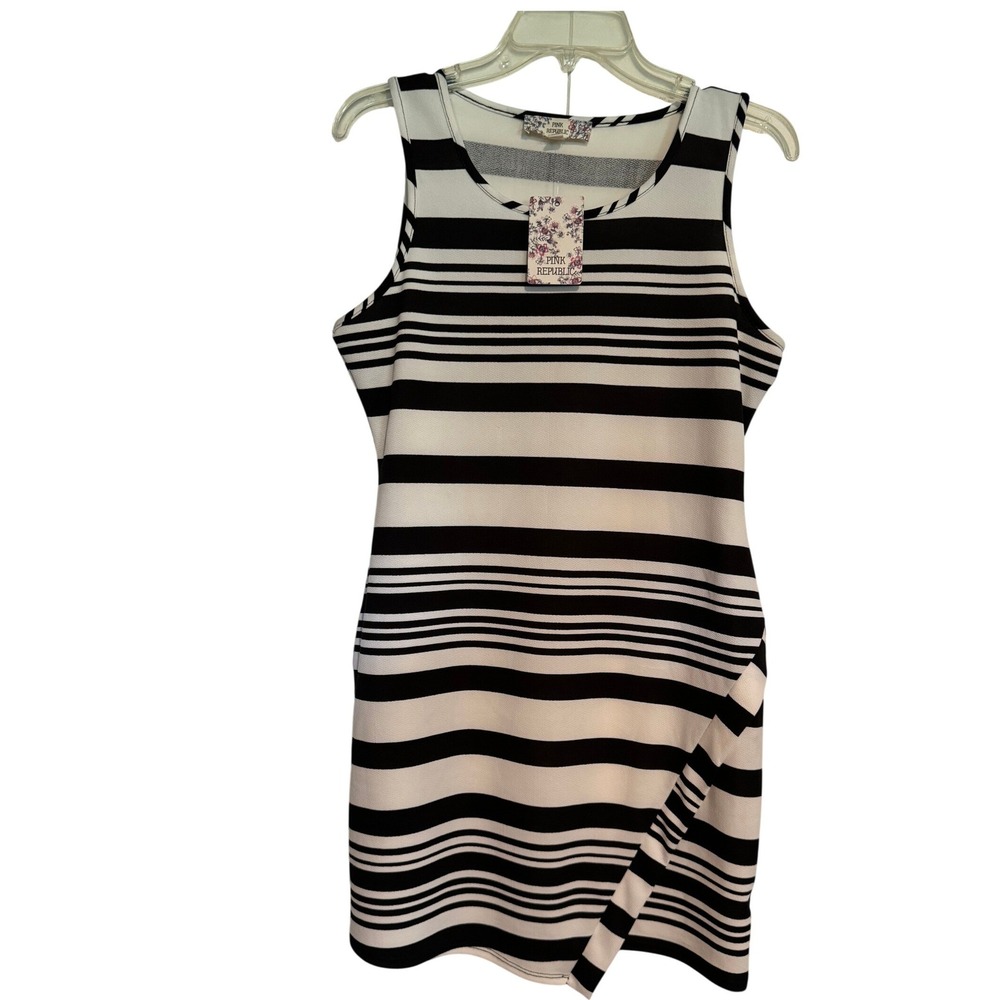 NWT Pink Republic Black Ivory Striped Tank Junior XL Asymmetrical Hem MSRP $36